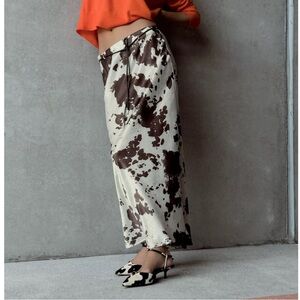 NWT Zara cow print midi skirt